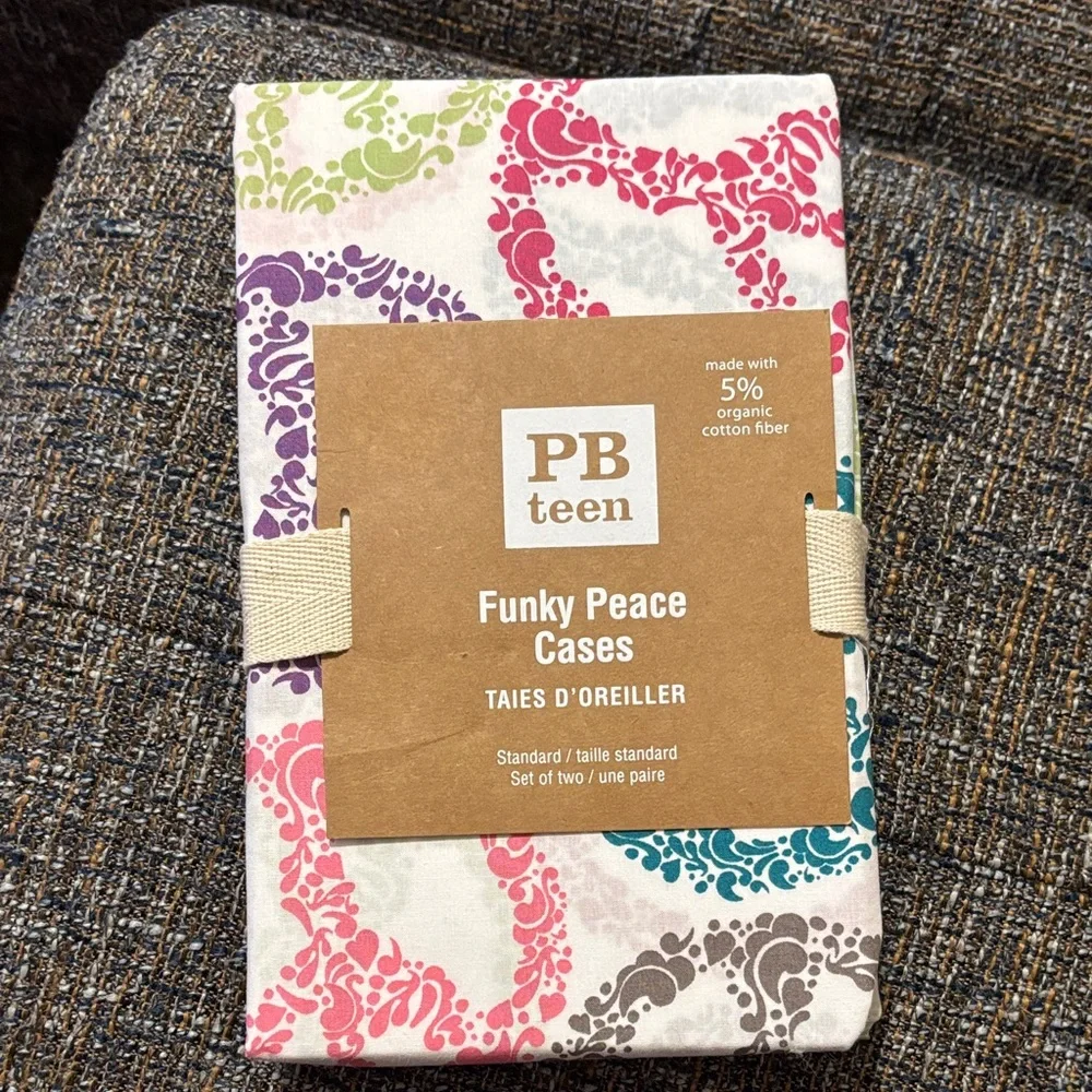 Pottery Barn Teen Vibrant Peace Pillowcases - Picture 1 of 2